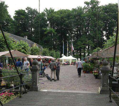 entree-planten-en-boekenmarkt-e1423646736961