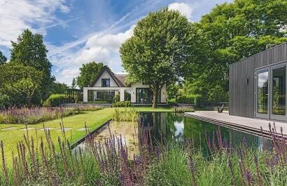 Tuinreportage in Capelle aan den Ijssel voor Groenregie door Caroline Piek Photography