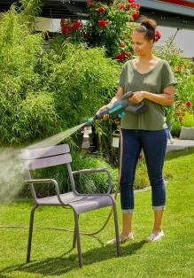 Gardena AquaClean mobiele accu drukreiniger.