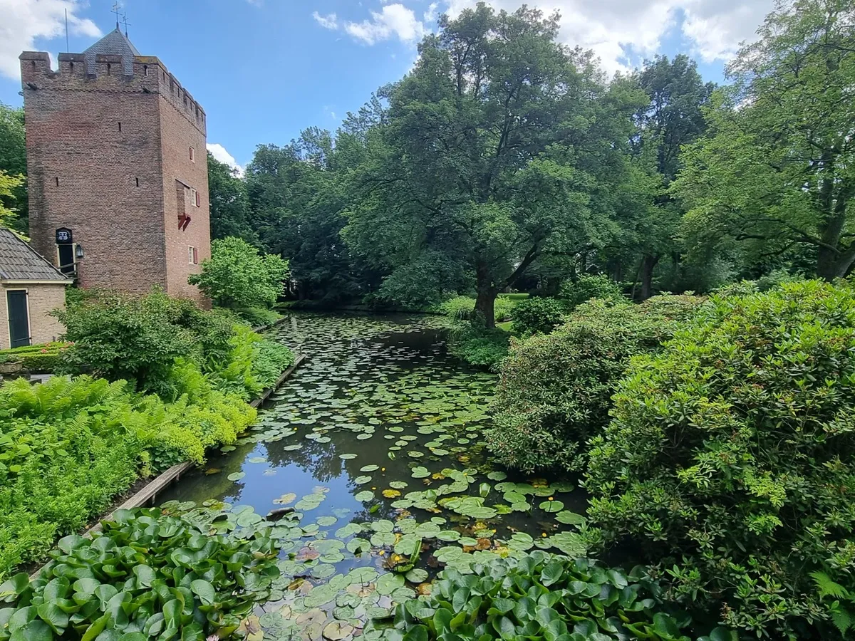 Kasteel Lunenburg - De Tuin in vier seizoenen