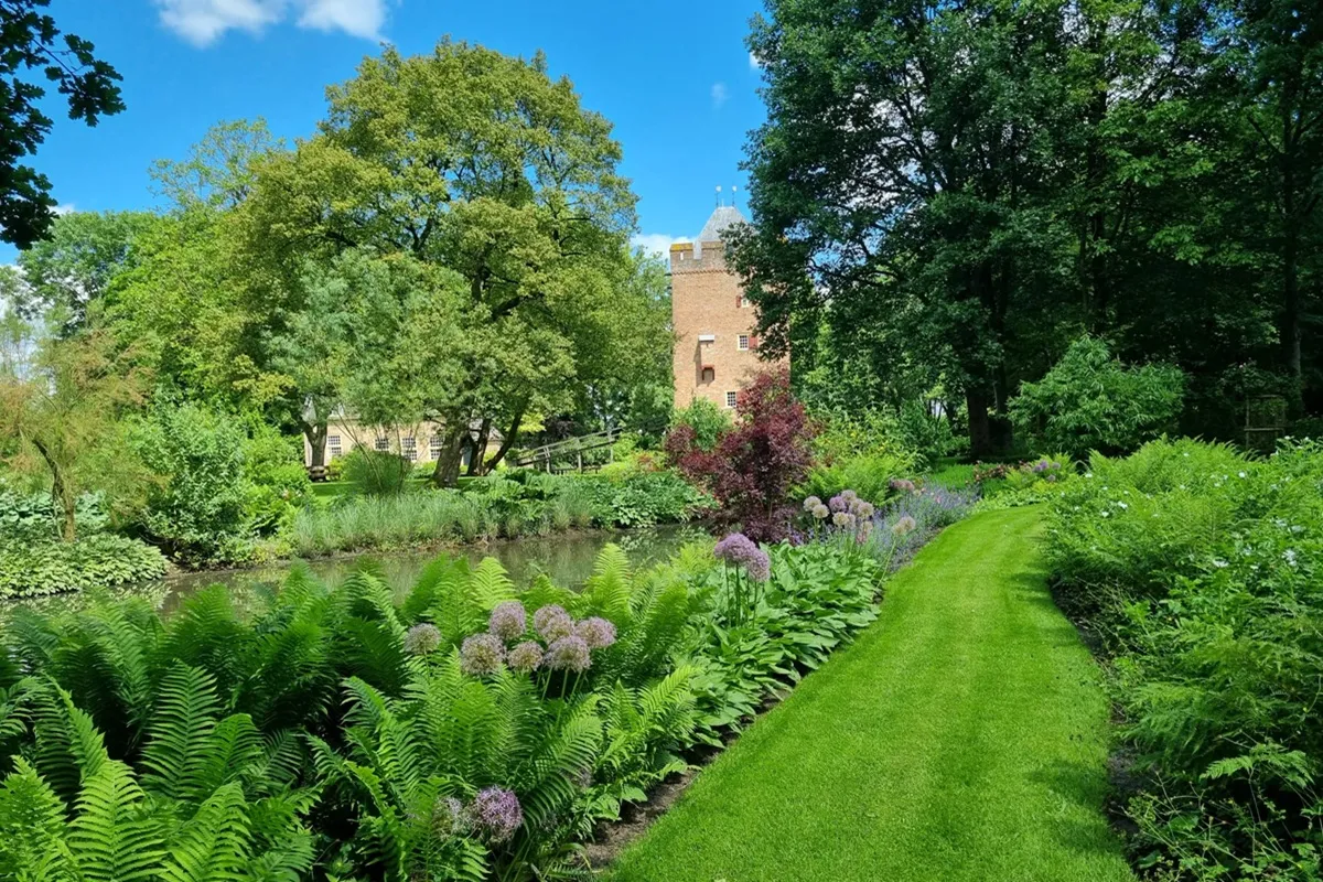 Kasteel Lunenburg - De Tuin in vier seizoenen