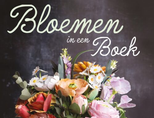 Bloemen in een boek